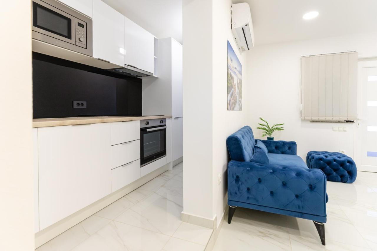 Apartman Laura Vir Extérieur photo