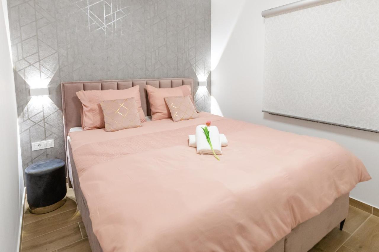 Apartman Laura Vir Extérieur photo