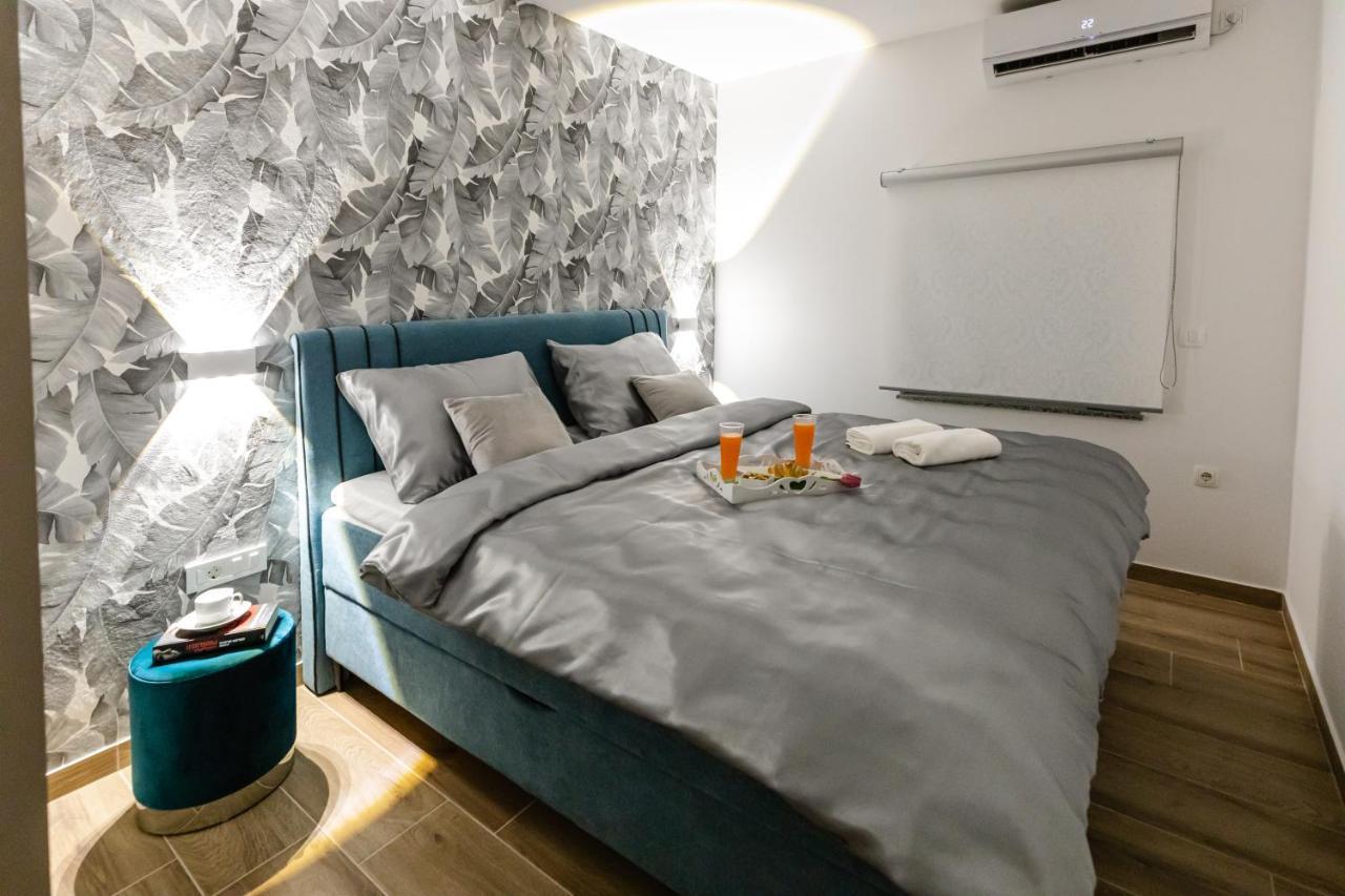 Apartman Laura Vir Extérieur photo