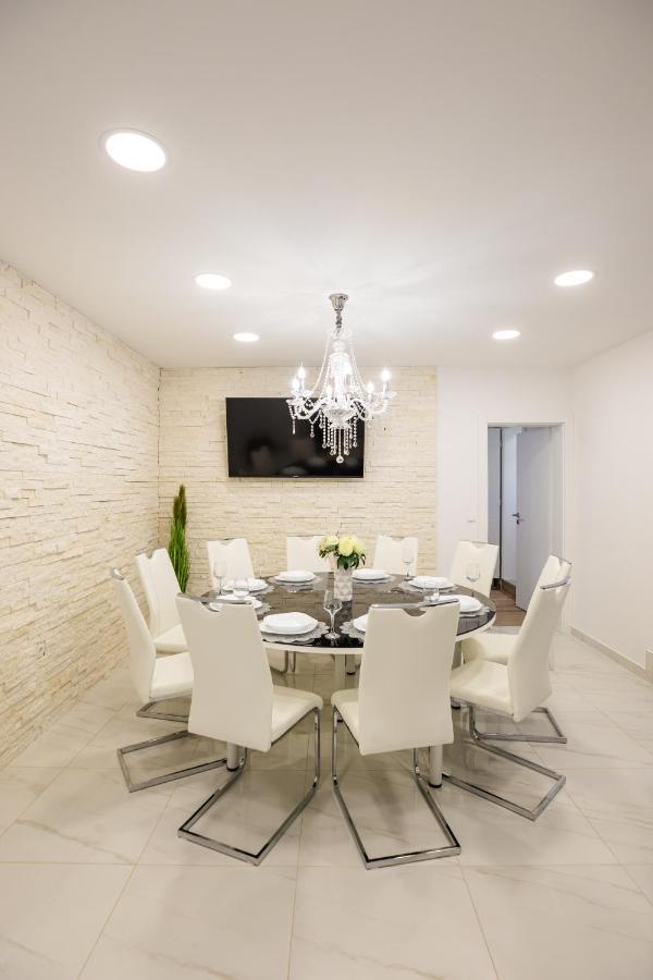 Apartman Laura Vir Extérieur photo