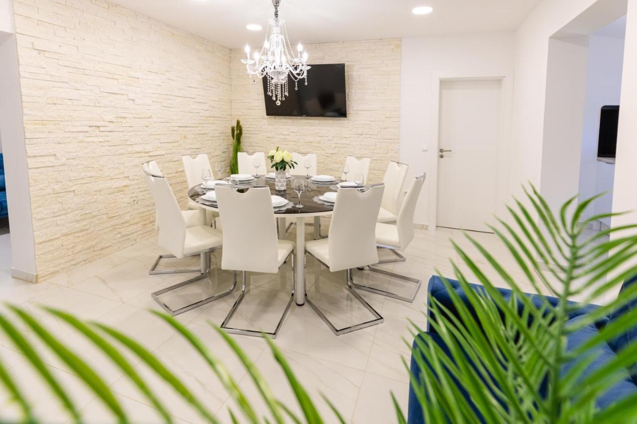 Apartman Laura Vir Extérieur photo