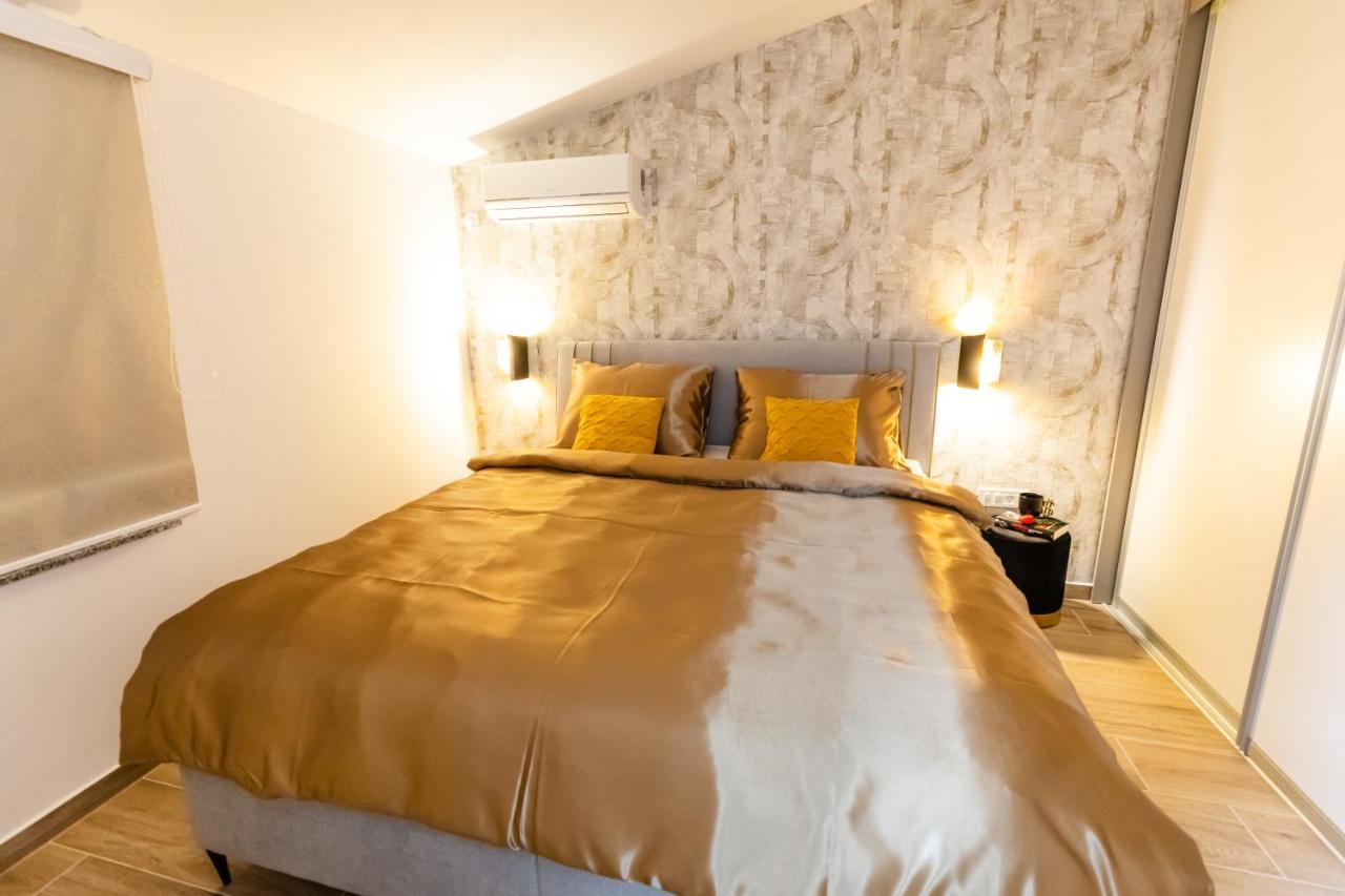 Apartman Laura Vir Extérieur photo