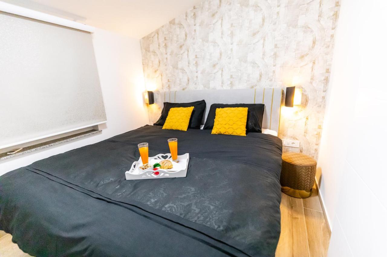 Apartman Laura Vir Extérieur photo